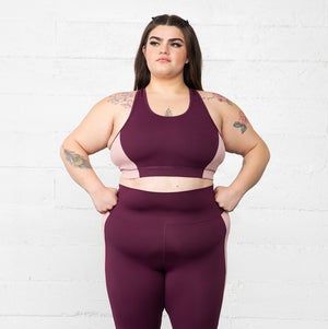 Stylish Purple Gym Outfit for Plus Size Women