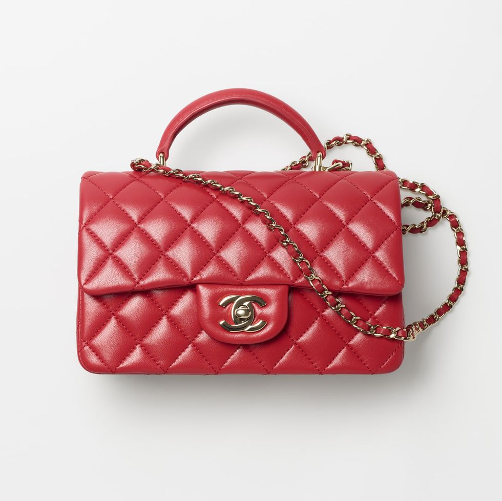 過年開運、招財「紅色精品包」推薦：Chanel迷你手把口蓋包