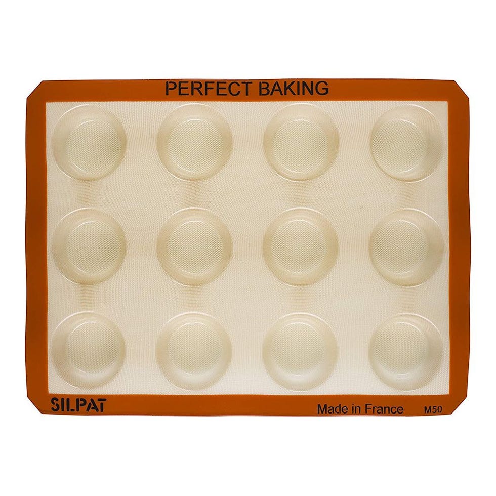 This Silicone Muffin Tin Has Over 10,000 Perfect Ratings at , and  It's Only $9