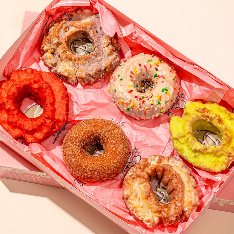 The 5 Best Donut Delivery Services