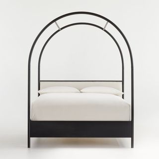 Canyon vaulted canopy bed by Lianford