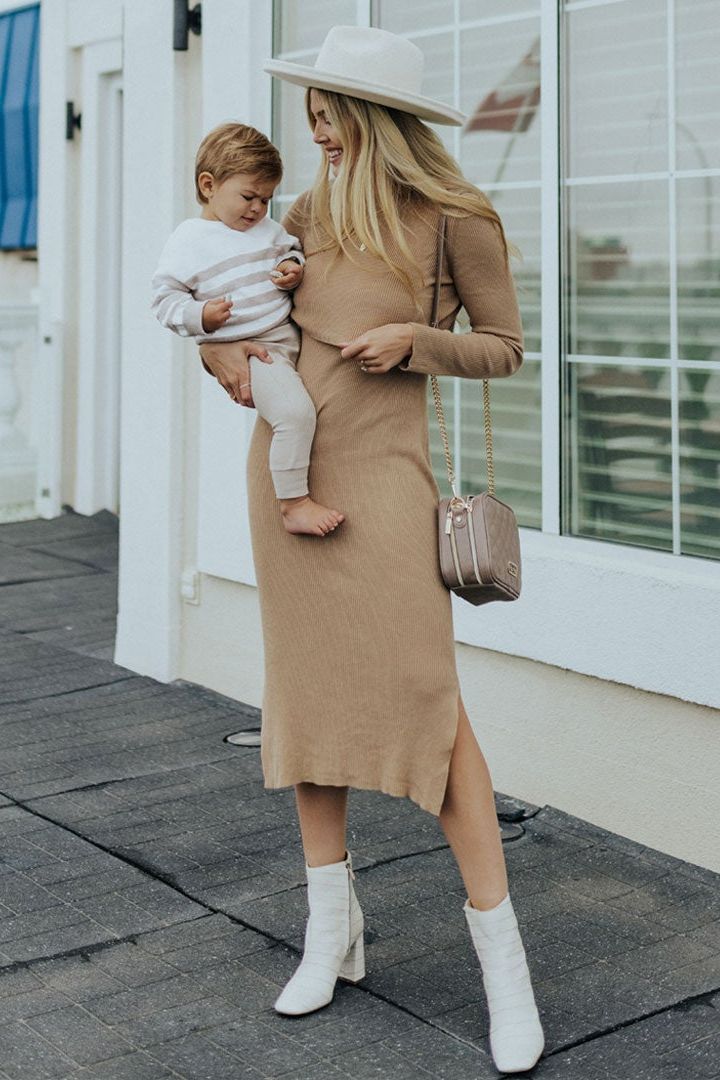 Stylish Labor and Delivery Gown - Perfect for Breastfeeding Moms