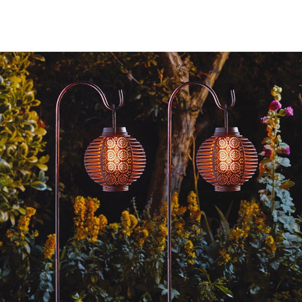 17 Best Garden Lanterns: Outdoor Lanterns, Candle Lanterns, Solar