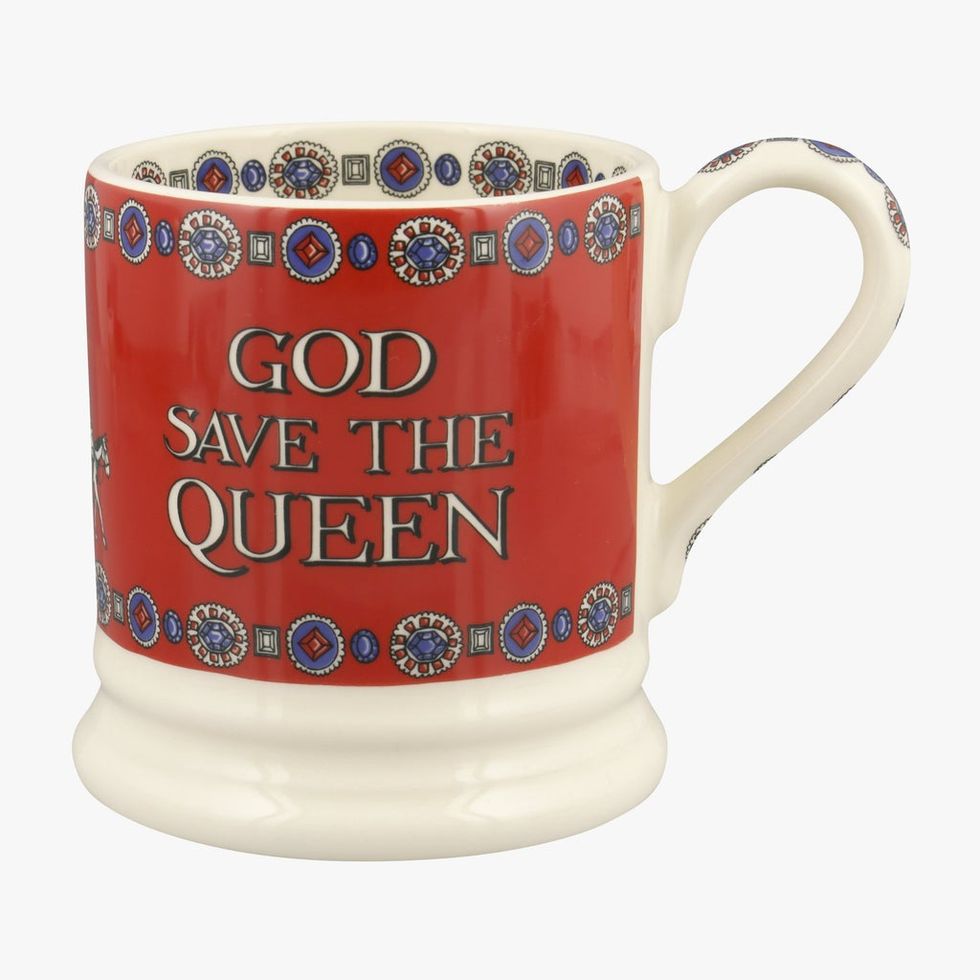 Queen's Platinum Jubilee God Save The Queen Mug