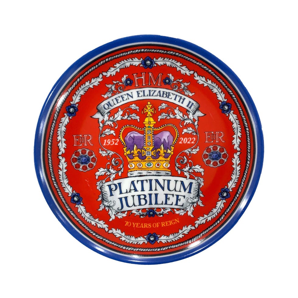 Queen Elizabeth II Platinum Jubilee 2022 Crown Ceramic Decorative Plate