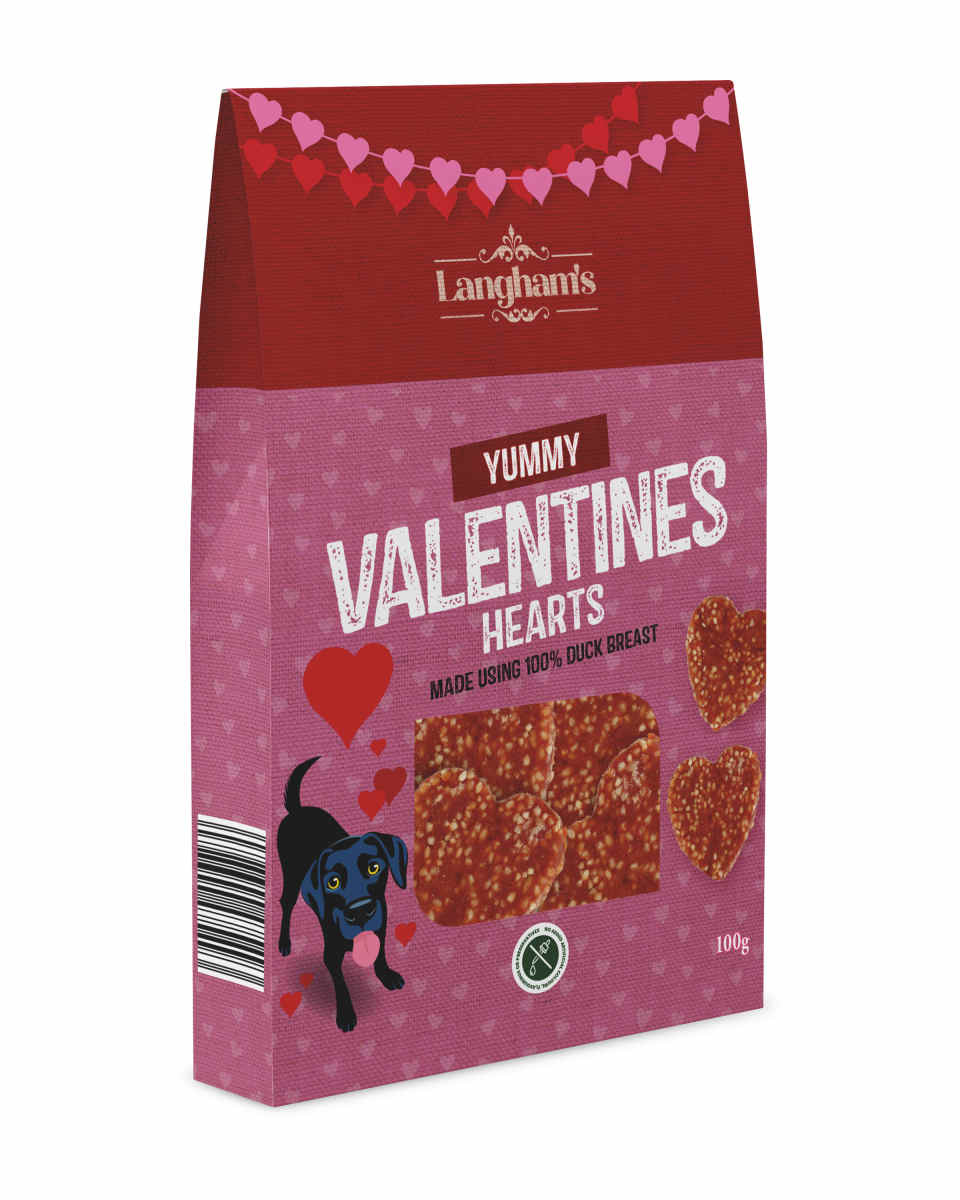 https://hips.hearstapps.com/vader-prod.s3.amazonaws.com/1643630741-Valentine's-Duck-Dog-Treats-A.jpg?crop=1xw:1xh;center,top&resize=980:*