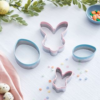 Set of 4 bunny and egg cookie cutters