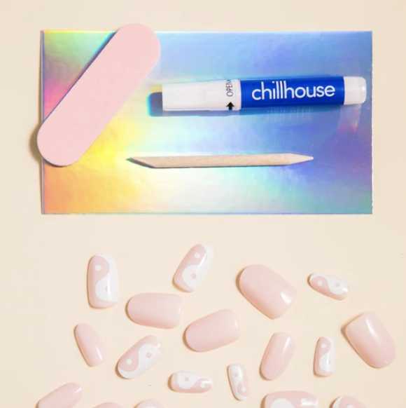 Chill Tips Press-On Nails in Everything Zen 