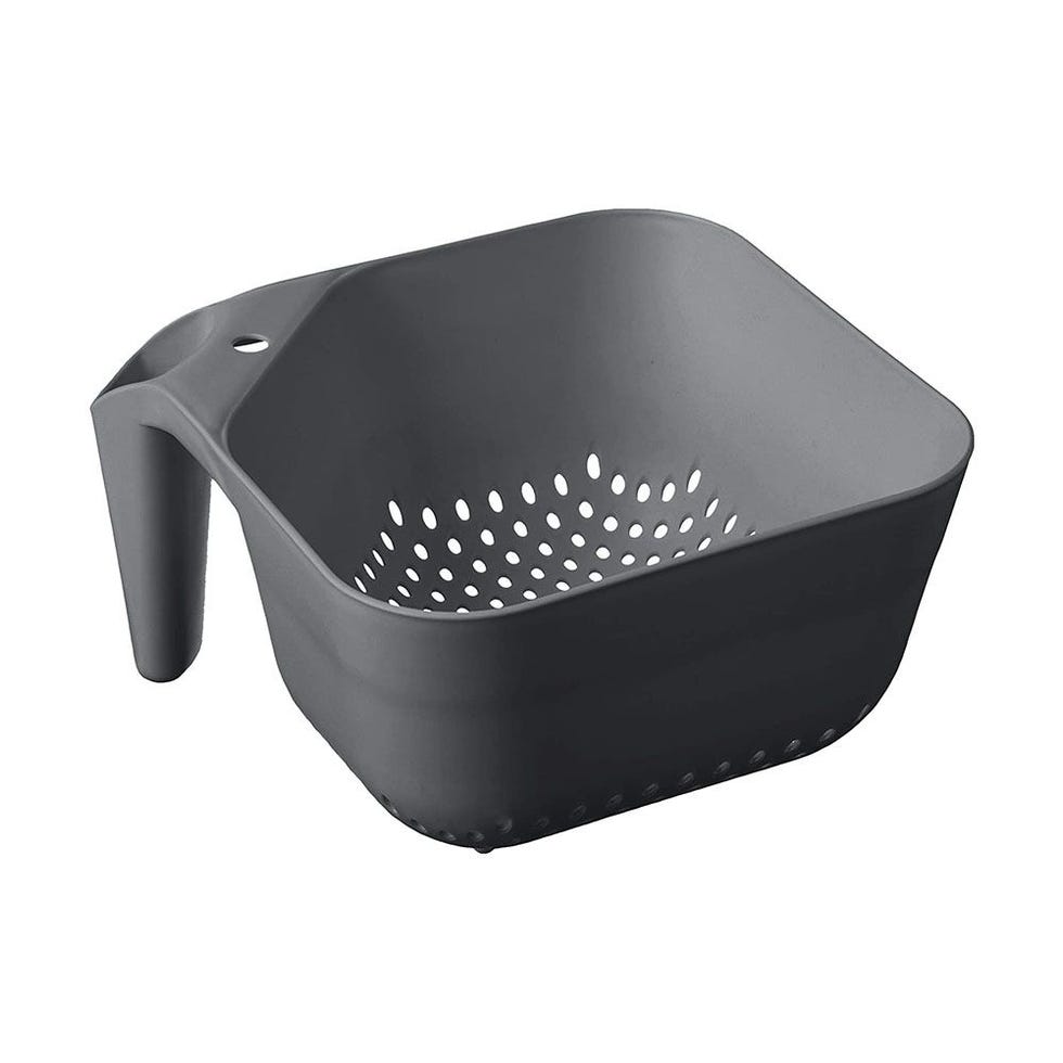 Tovolo 3-Quart Colander Plastic Strainer With Handle 