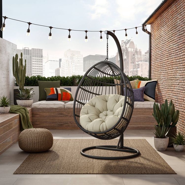 2022 new design fiberglass egg pod hanging chair swinging chair