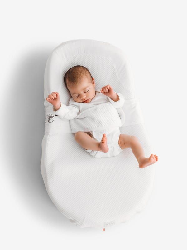 BABY NEST POD COCOON normal size 0-6 m HIGH QUALITY white stars on navy blue 