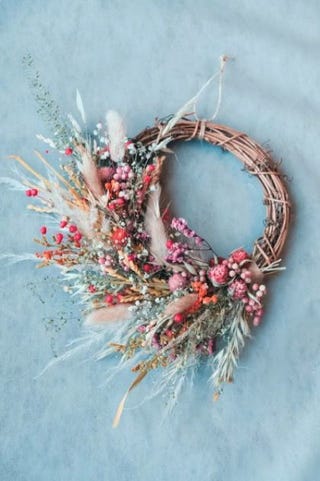 Everlasting wreath: Spring floral wreath, dried florals