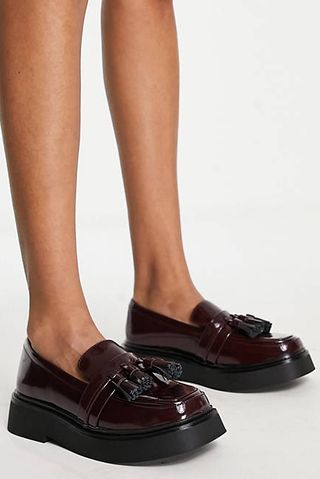 ASOS DESIGN Maxwell chunky tassle loafers in burgundy