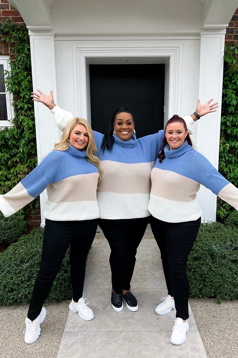 BLUE CHUNKY ROLL NECK COLOUR BLOCK JUMPER