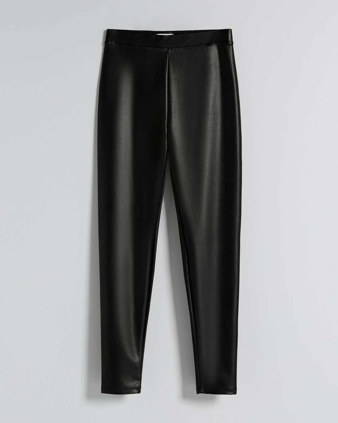 Legging cuir online bershka