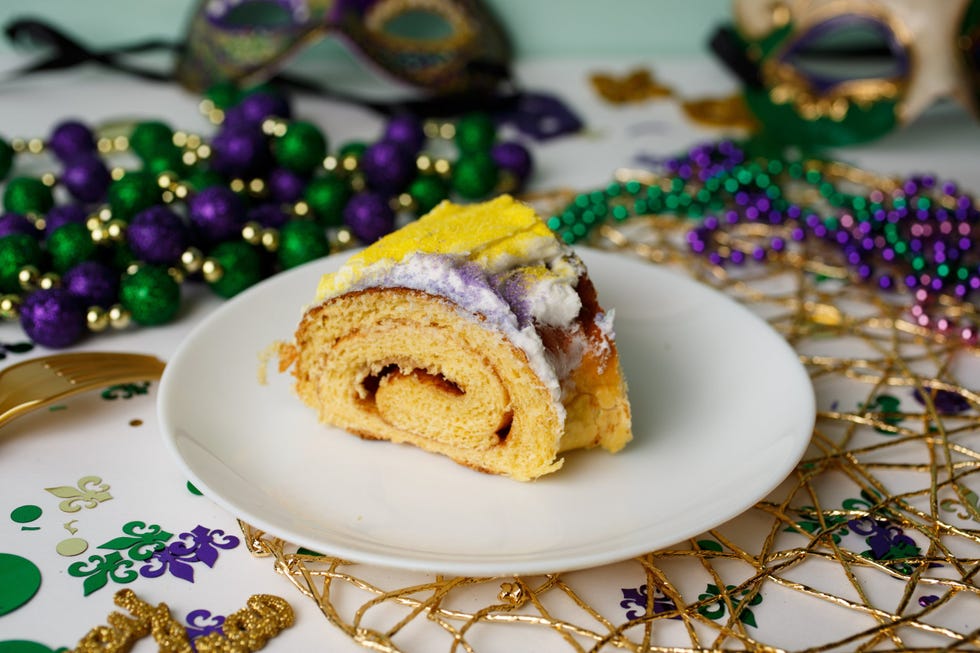 Lilah's King Cakes Cinnamon 'n' Sugar Filled King Cake 