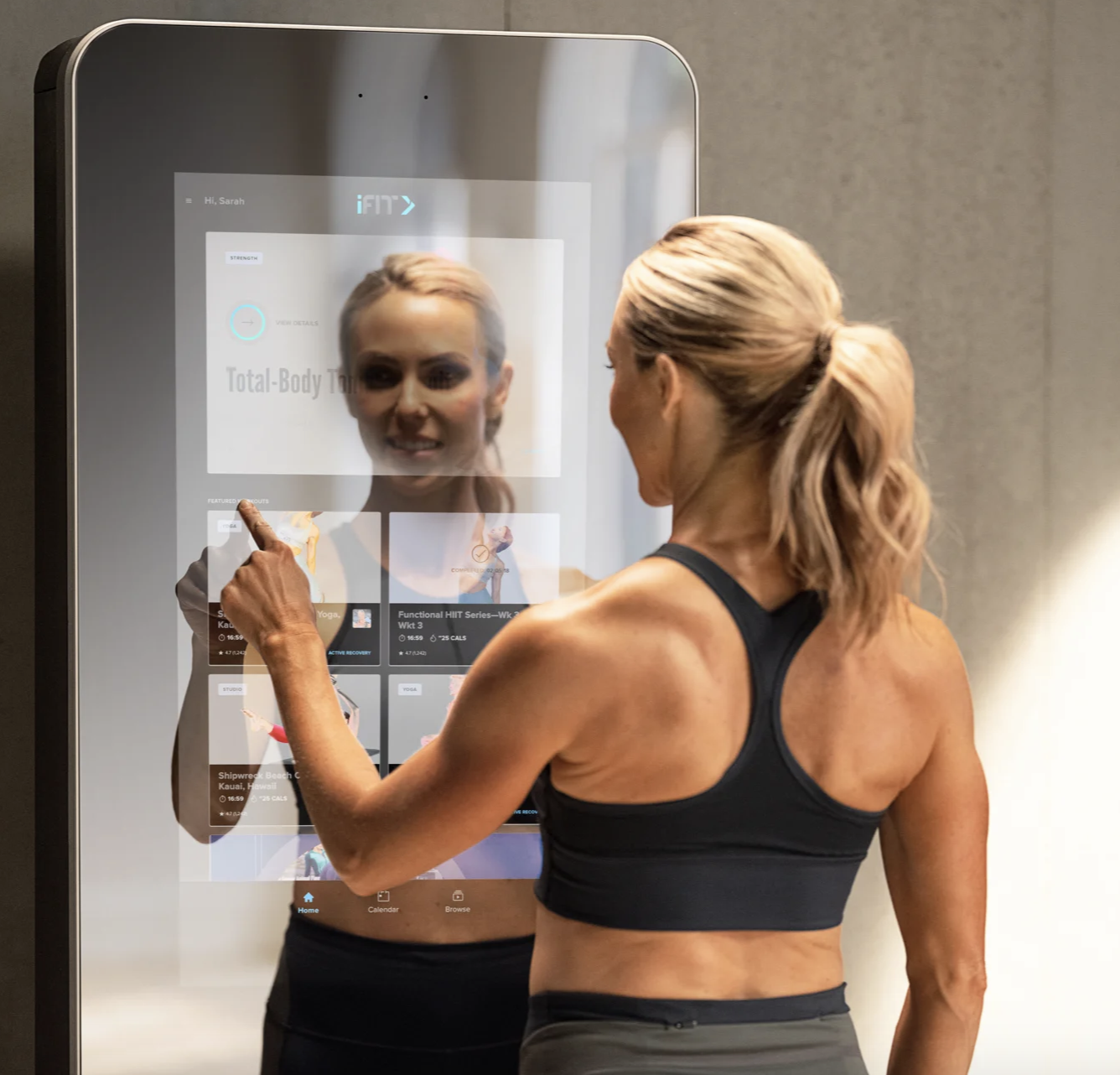 Lululemon Mirror Review 2022: Is The Luxury Home Gym Worth The Price?