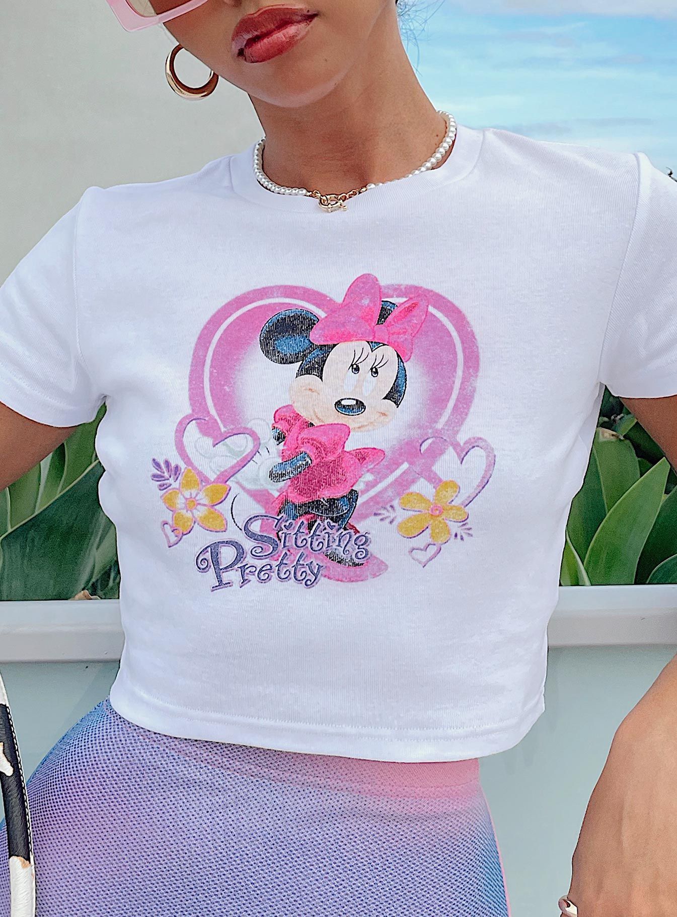 Disney Minnie Mouse Sitting Pretty Cropped Tee