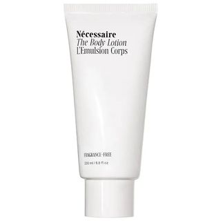 Body lotion with niacinamide