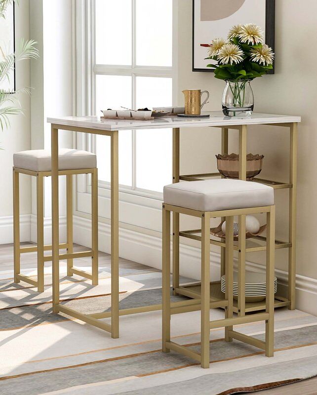 Halleigh Counter Height Dining Set