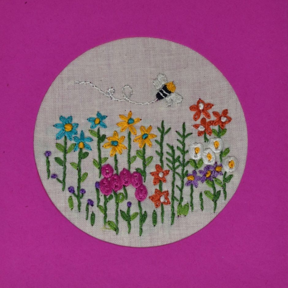 Embroidered Floral Bee Card