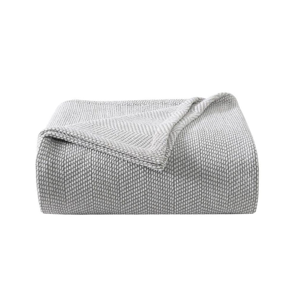 Chenille Pique Hypoallergenic Cotton Blanket