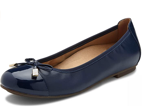 18 Best Comfortable Flats for Women - Cute Flats for Walking