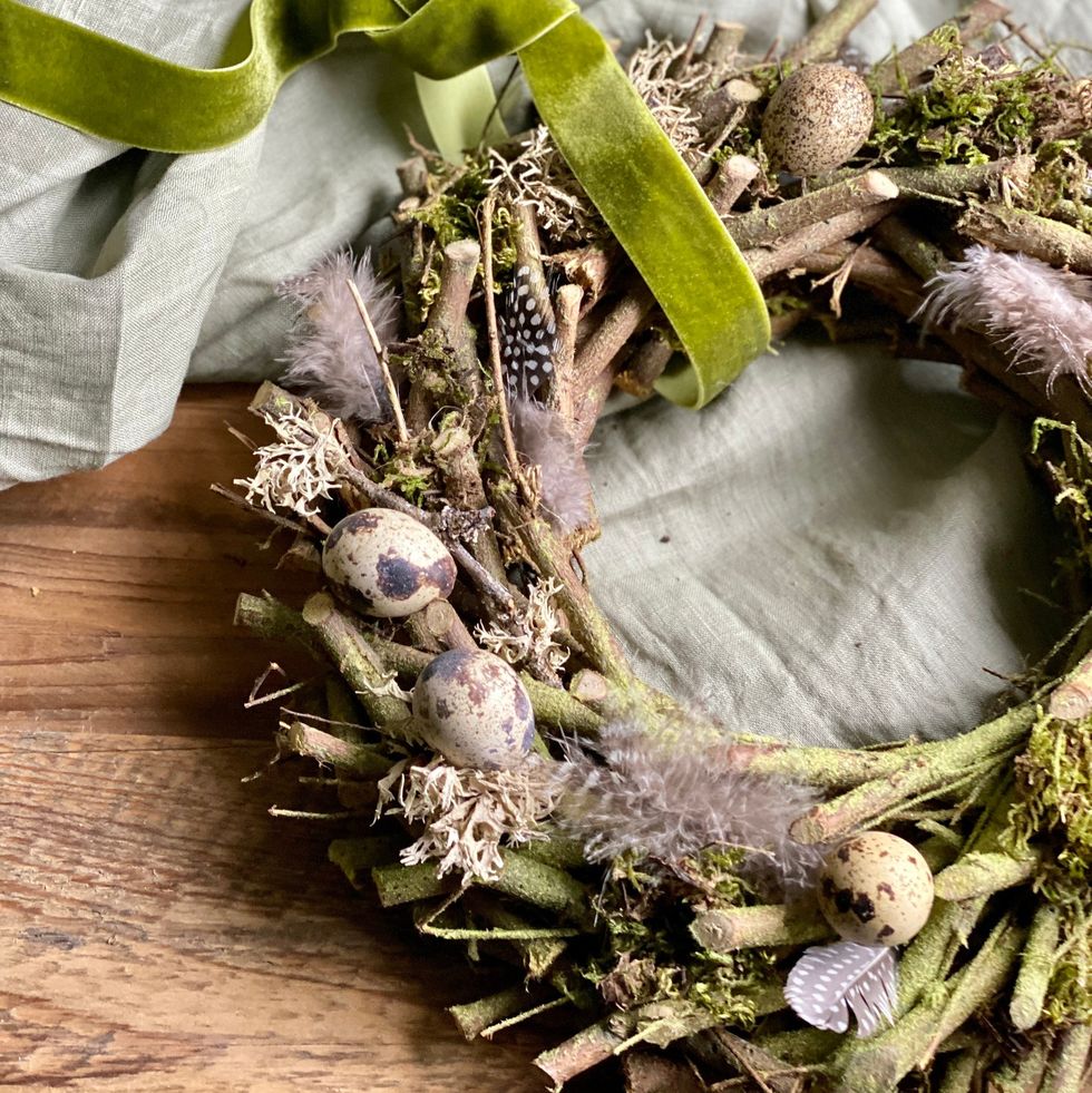 Natural Spring Easter Wreath