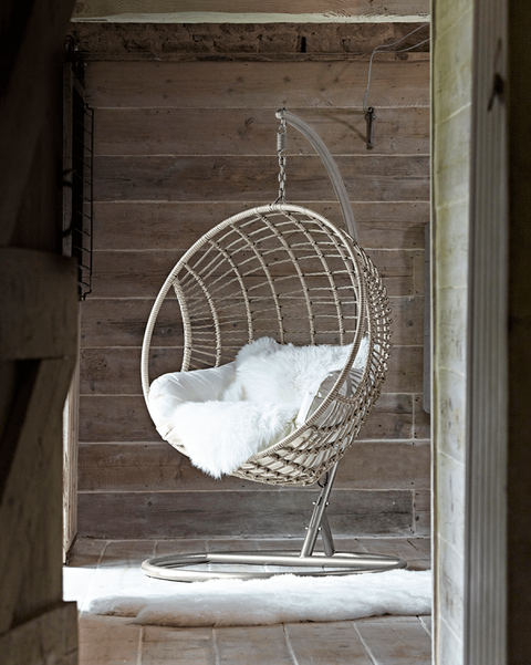 The Best Hanging Egg Chairs For 2022, Best Outdoor Egg Chair Uk