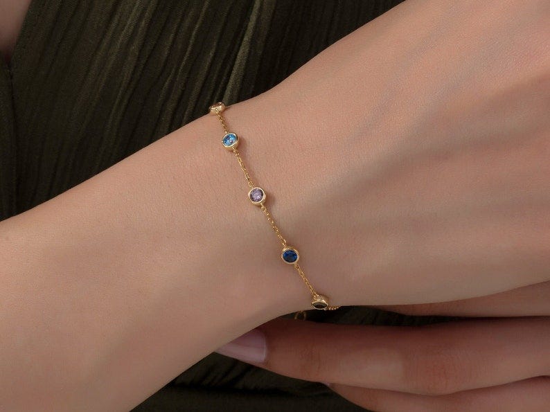 Pulseira de pedra de nascimento