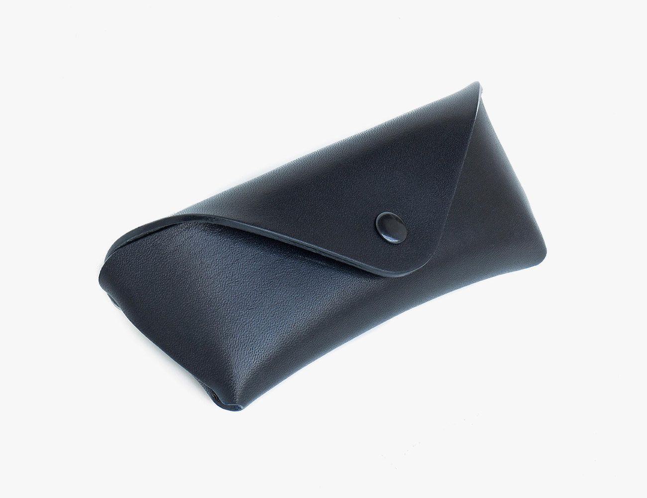 Hard or soft glasses case? –