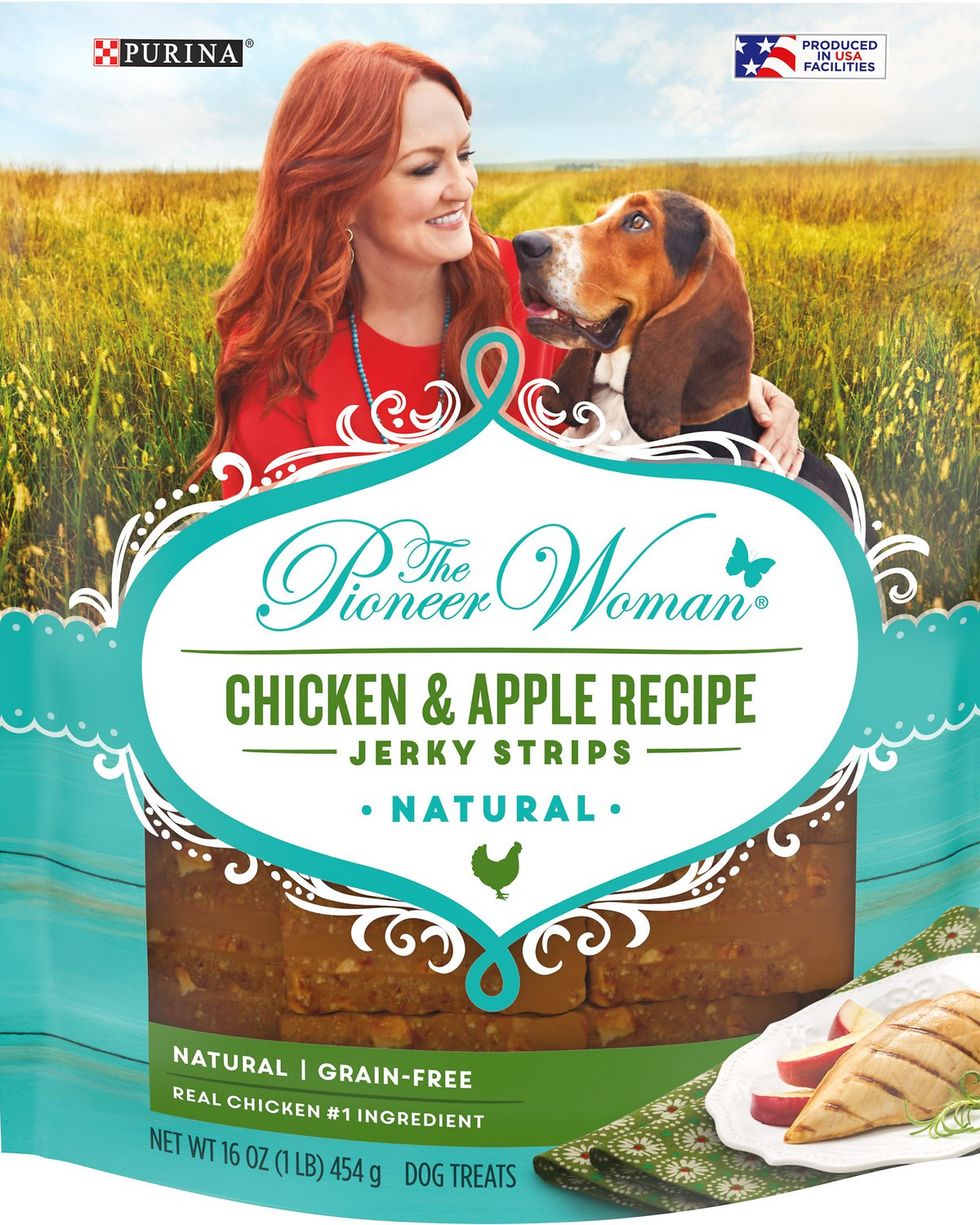 The Pioneer Woman Chicken & Apple Grain-Free Dog Treats