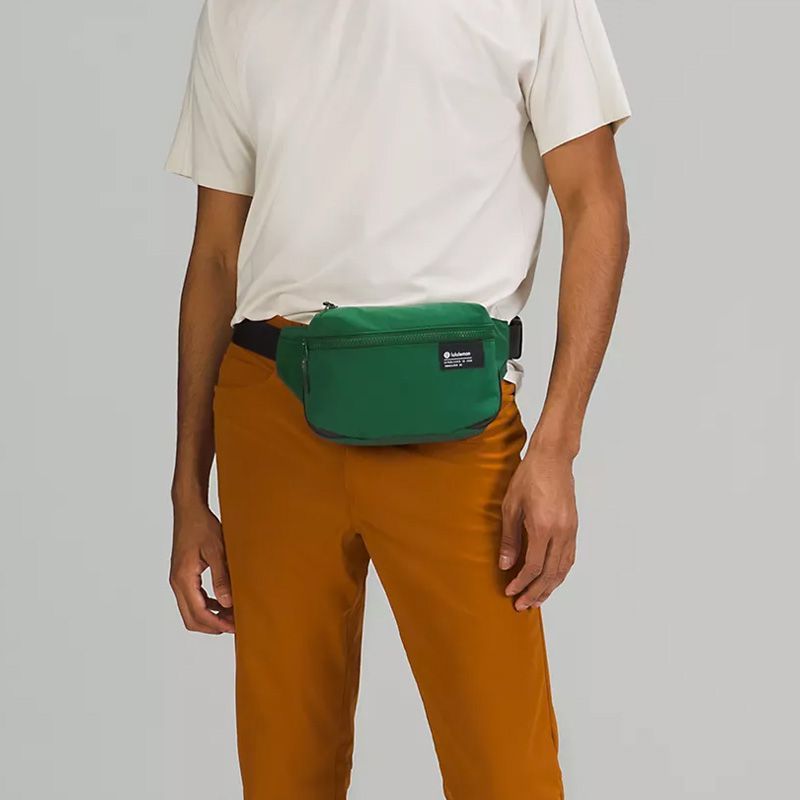 Black SUNNY BIRD Travel Waist Pack Bag Running Fanny Pack Fashion Sling Pocket Bum Bag with Adjustable Belt for Women and Men 