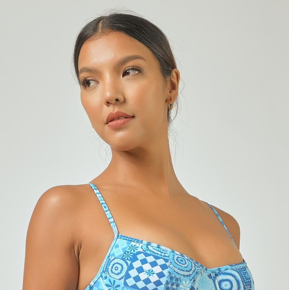 22 Best Swimsuits for Small Busts, According to Reviewers and Experts