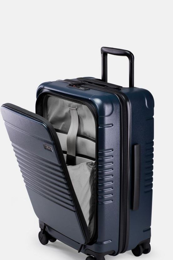 10 Practical Carry-On Bags That Attach To Your Suitcase