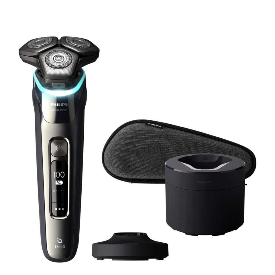Series 9000 Wet & Dry Electric Shaver with Quick Clean Pod