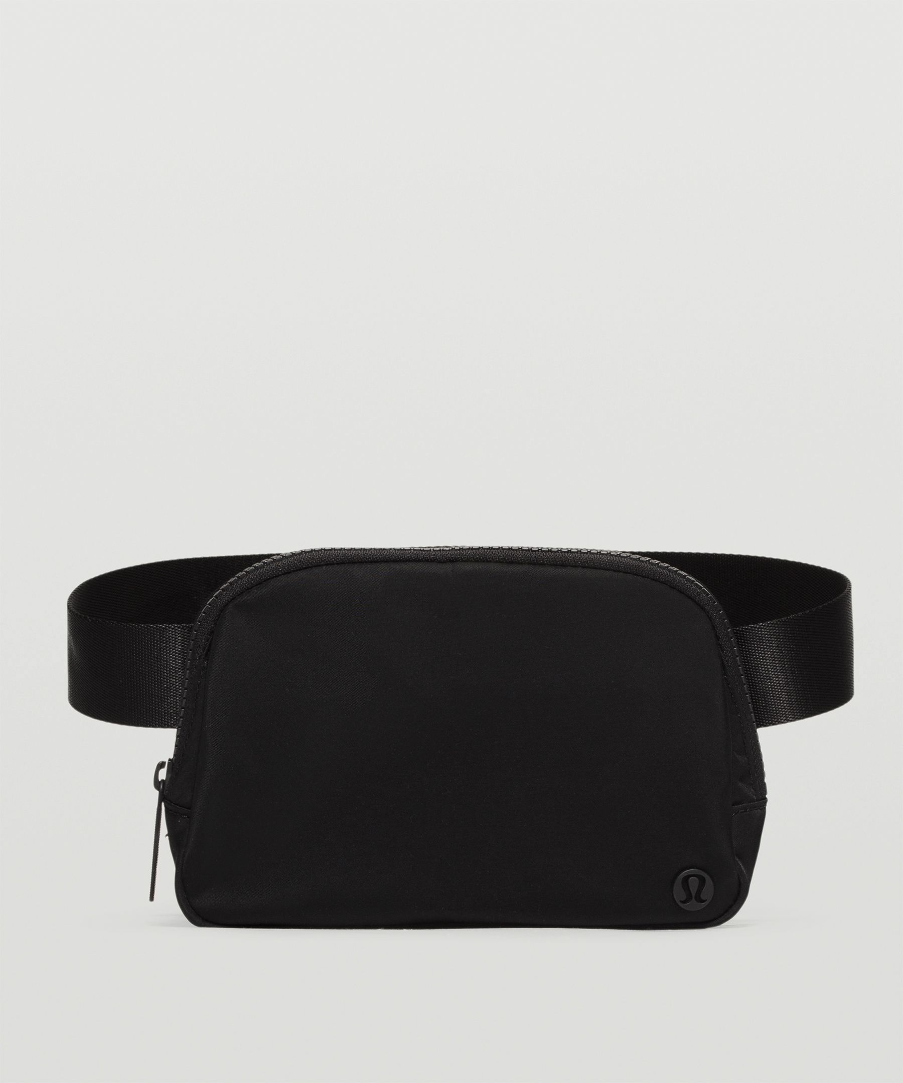 The lululemon Everywhere Belt Bag is back in stock online