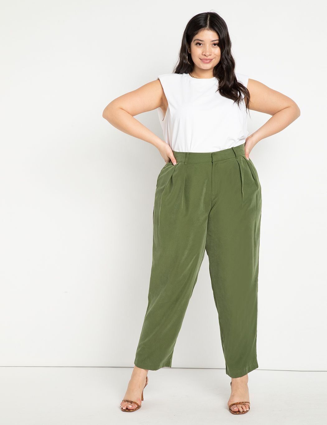 Plus Size Women clothes Summer Short Sleeve Round Neck Long Maxi Dress -  The Little Connection