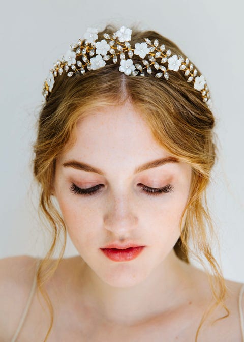 12 Wedding Hair Accessories for Every Type of Bride - Stunning Bridal ...