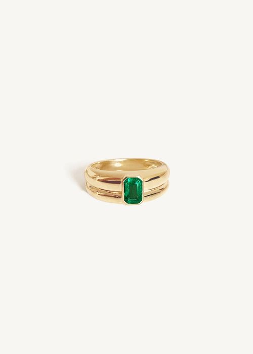 Dalben 6, 53 Carat Oval Emerald Yellow Gold Ring For Sale at 1stDibs | emerald  ring designs for small finger, oval emerald ring design for little finger, emerald  ring for pinky finger