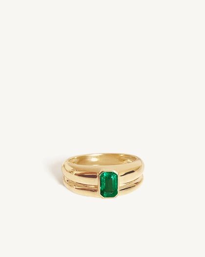 emerald stone gold rings
