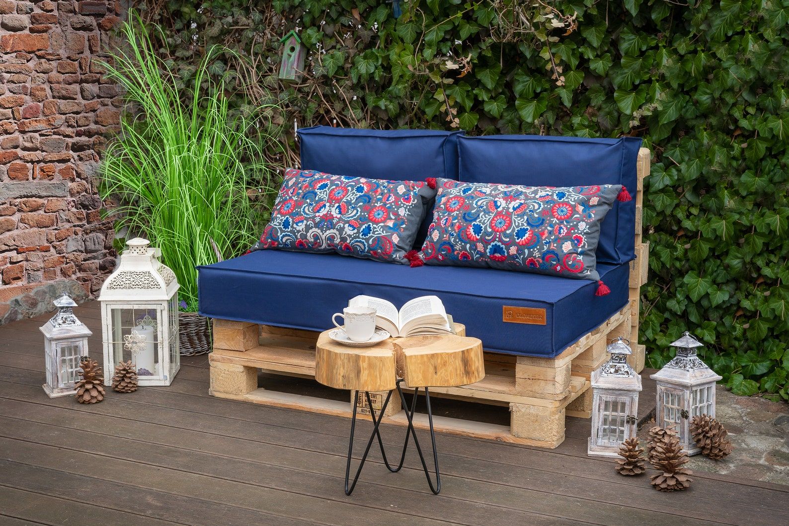 Patio and Balcony BCASE Pack 2 Coussin Pallet Fiber Pallet Back Cushion for Padded Pallets Ideal for Garden Filled Cushion Includes Back and Seat Cushion Chocolate Terrace 