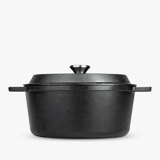 Cast iron saucepan and lid, 26 cm