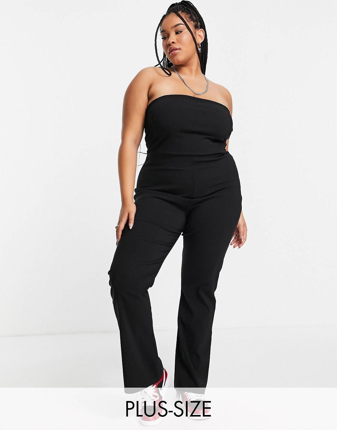 black jumpsuit for curvy figure