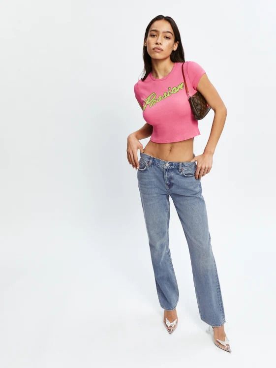 Самые модные джинсы 2024 женские