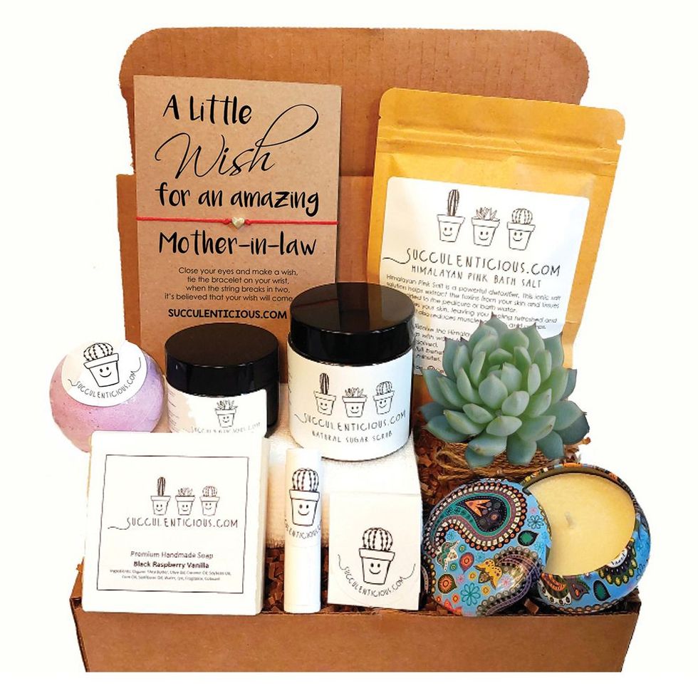 Mother-in-Law Spa Set