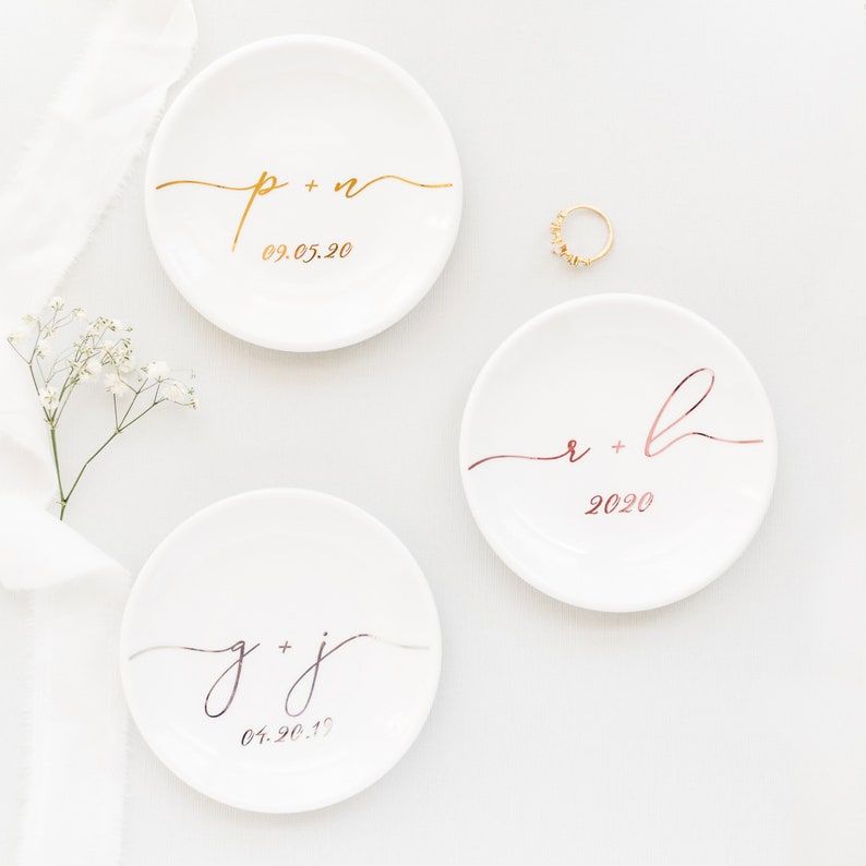 WillowLaneCollective Personalized Wedding Ring Holder