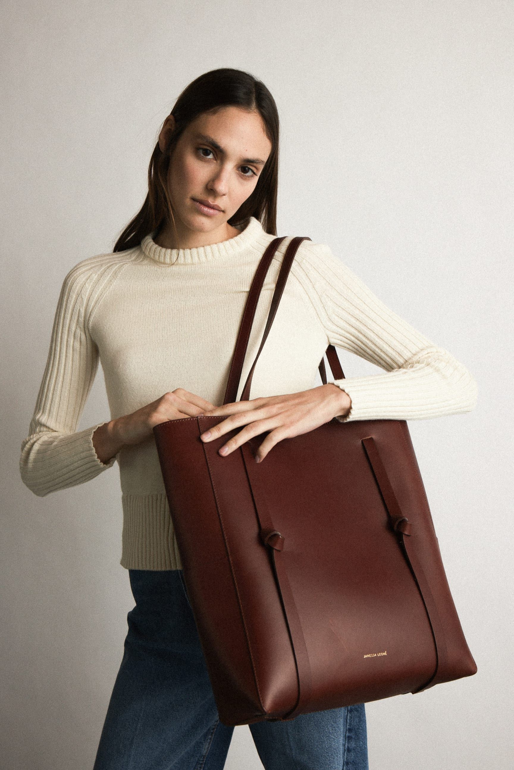 Women's leather travel bags - Von Baer
