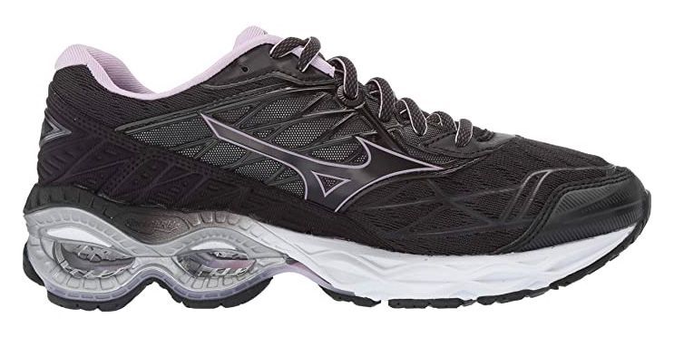 mizuno running shoes 2022