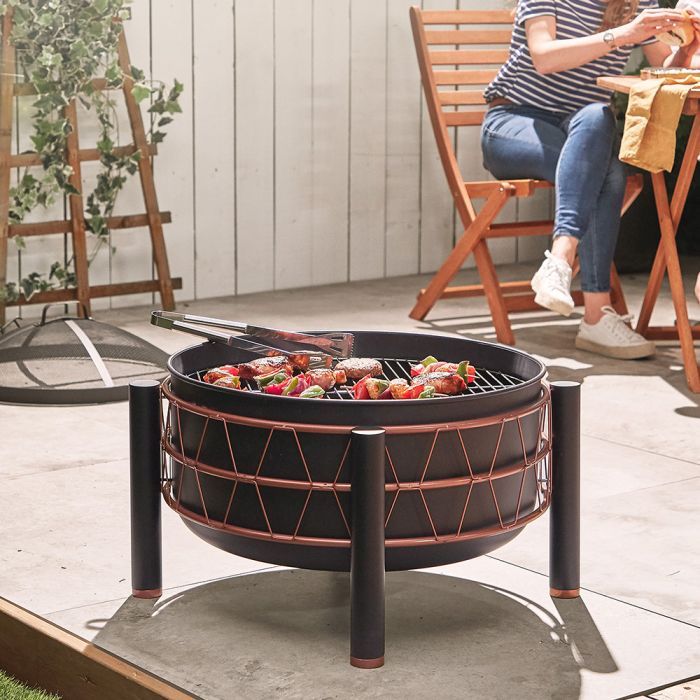 17 Fire Pits And Chimineas To Keep You, Outdoor Fire Pit You Can Cook On